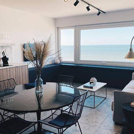 Wonderful Architect Designed Flat With Sea View Apartment Остенде Екстериор снимка
