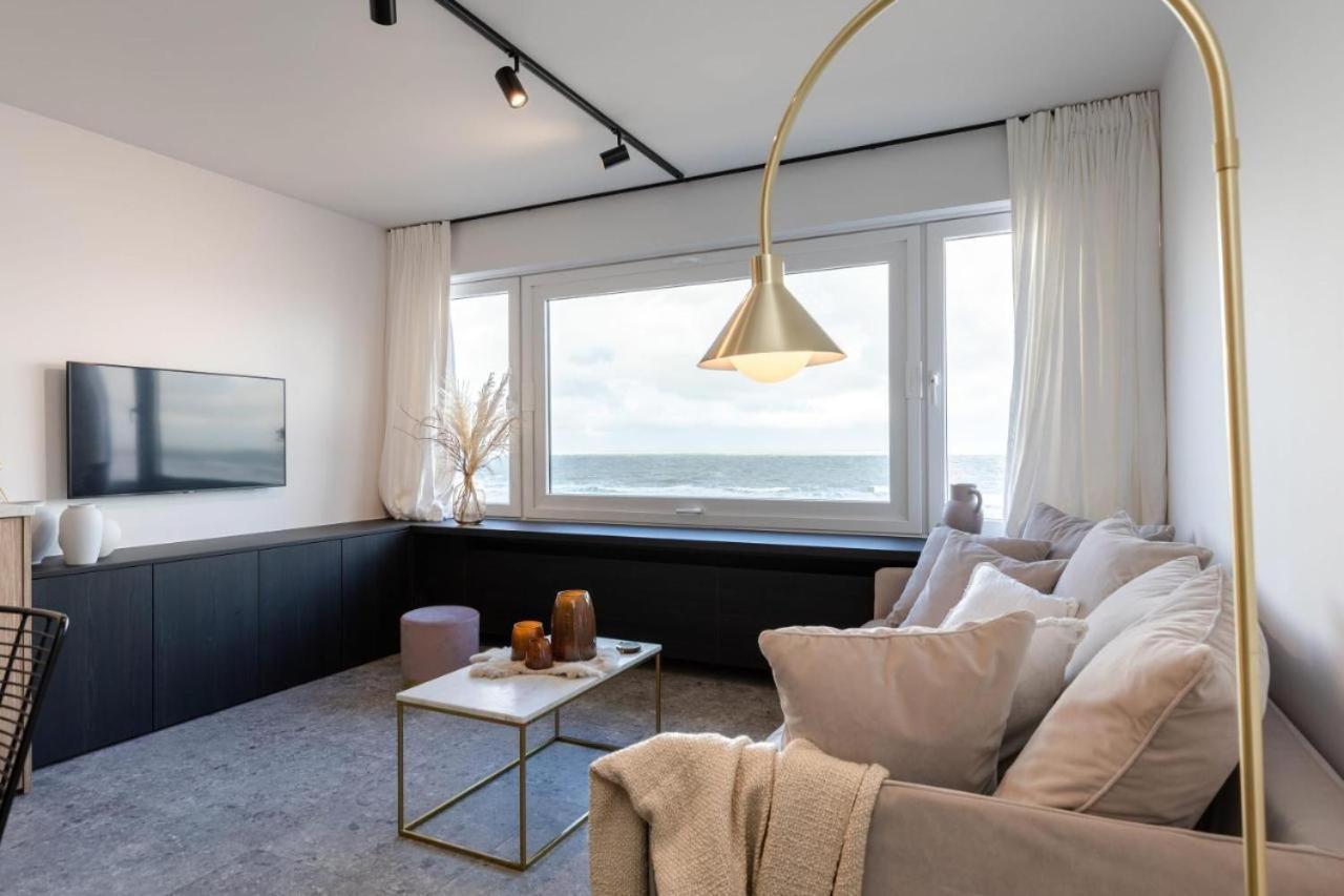 Wonderful Architect Designed Flat With Sea View Apartment Остенде Екстериор снимка